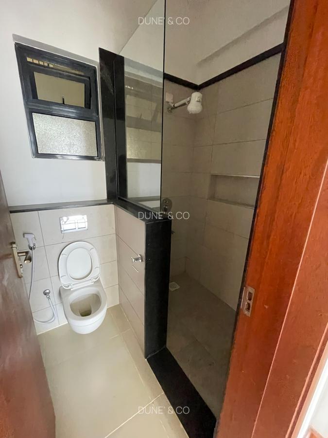 2 Bed Apartment with En Suite in Westlands Area - 10