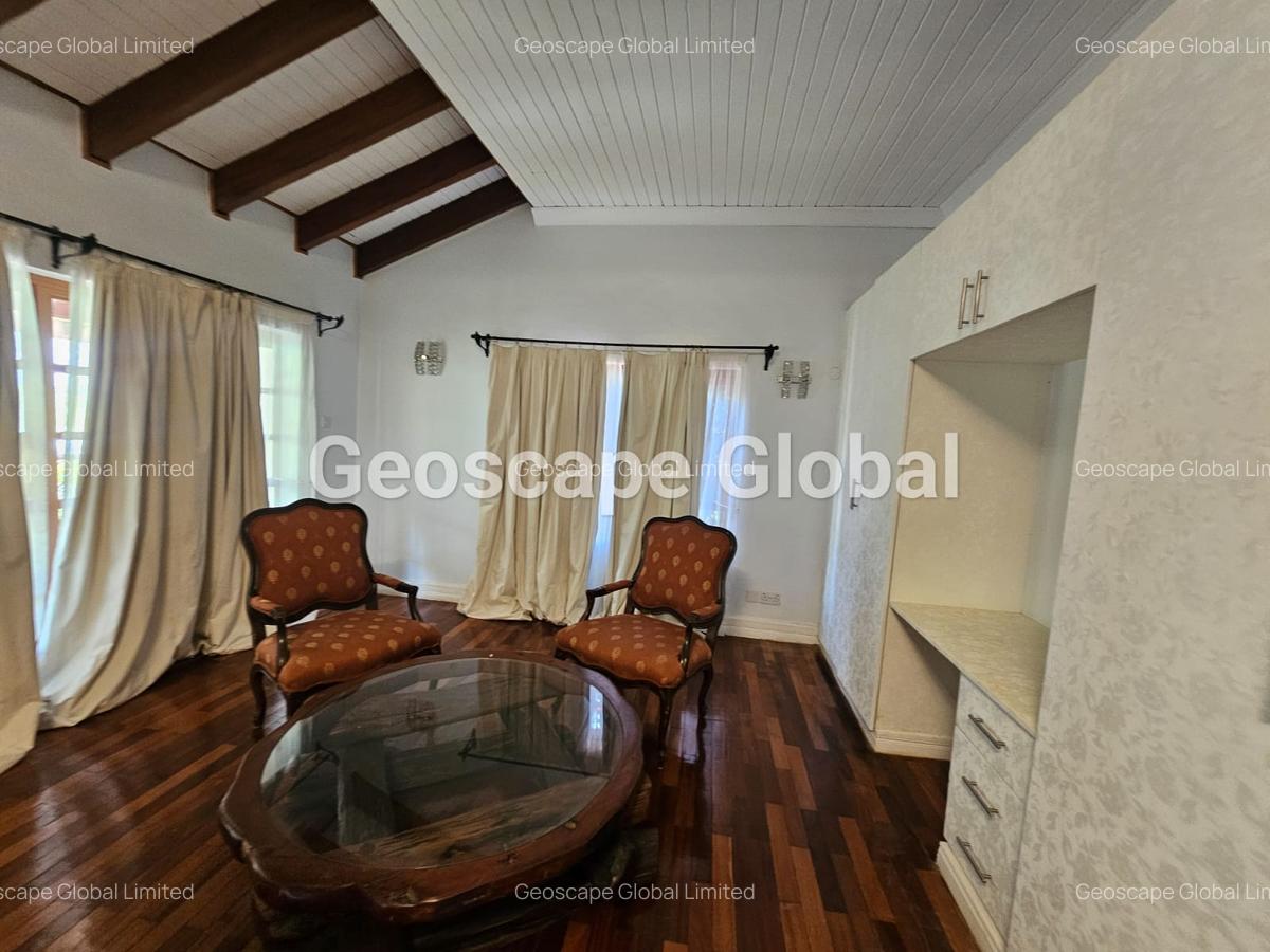 5 Bed House with En Suite in Karen - 4