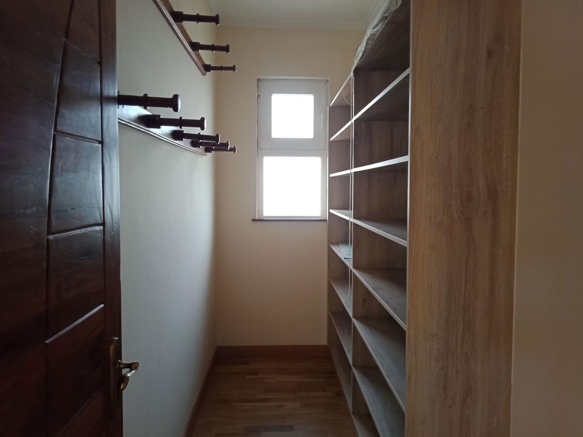 3 Bed House with En Suite in Kiambu Road - 8