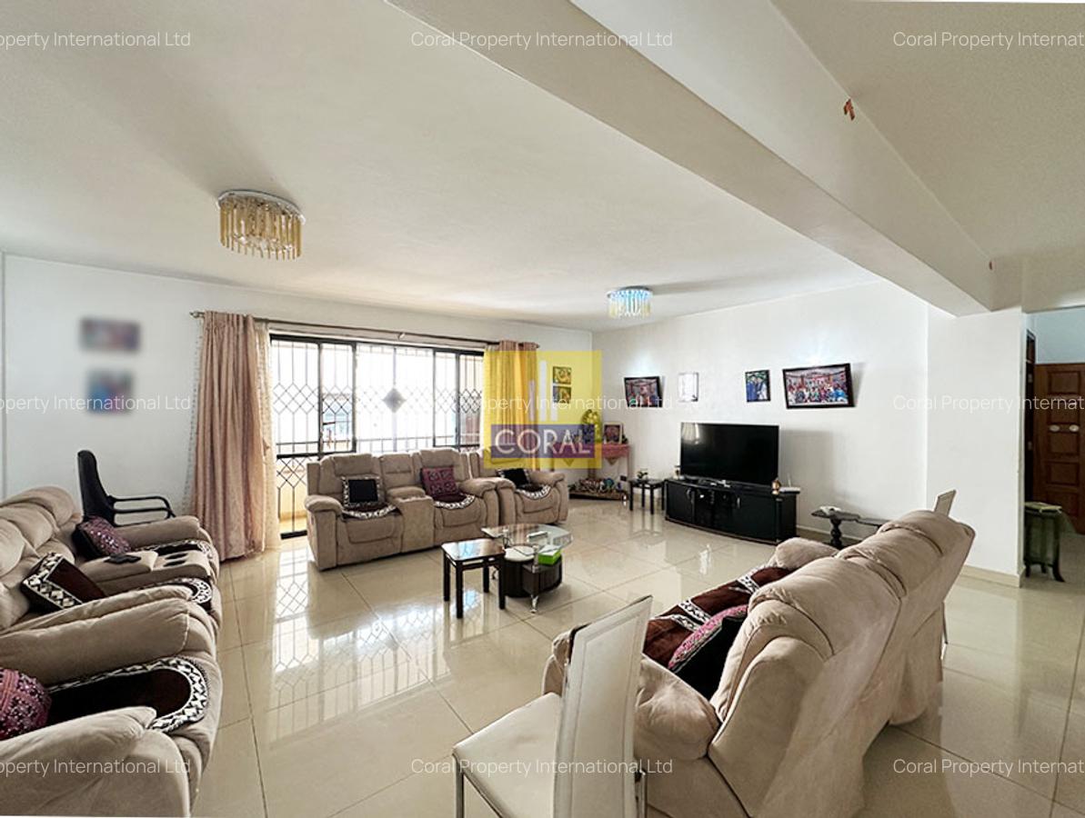 4 Bed Apartment with Parking in Parklands - 1