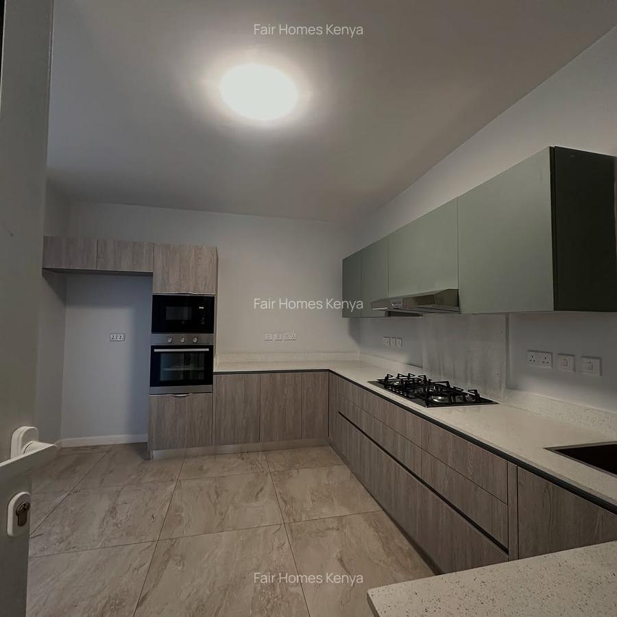 3 Bed Apartment with En Suite at Nyeri Road - 10