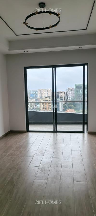 1 Bed Apartment with Swimming Pool in Kilimani - 3