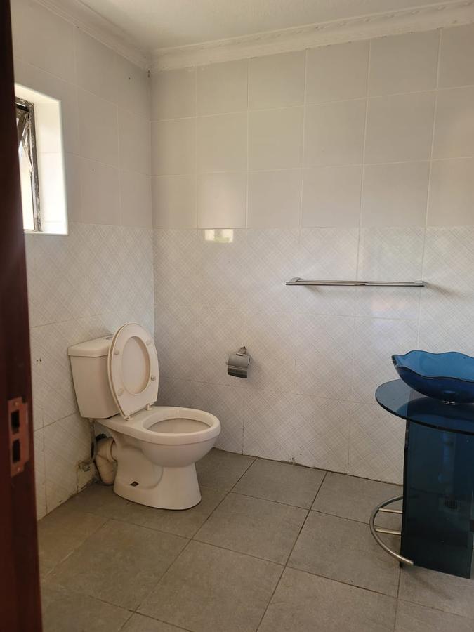 2 Bed House with En Suite in Karen - 13