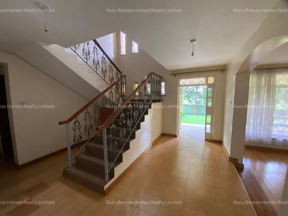 4 Bed Townhouse with En Suite in Runda - 5