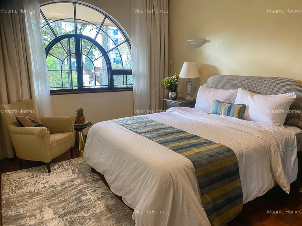 Serviced 3 Bed Apartment with En Suite in Riverside - 16