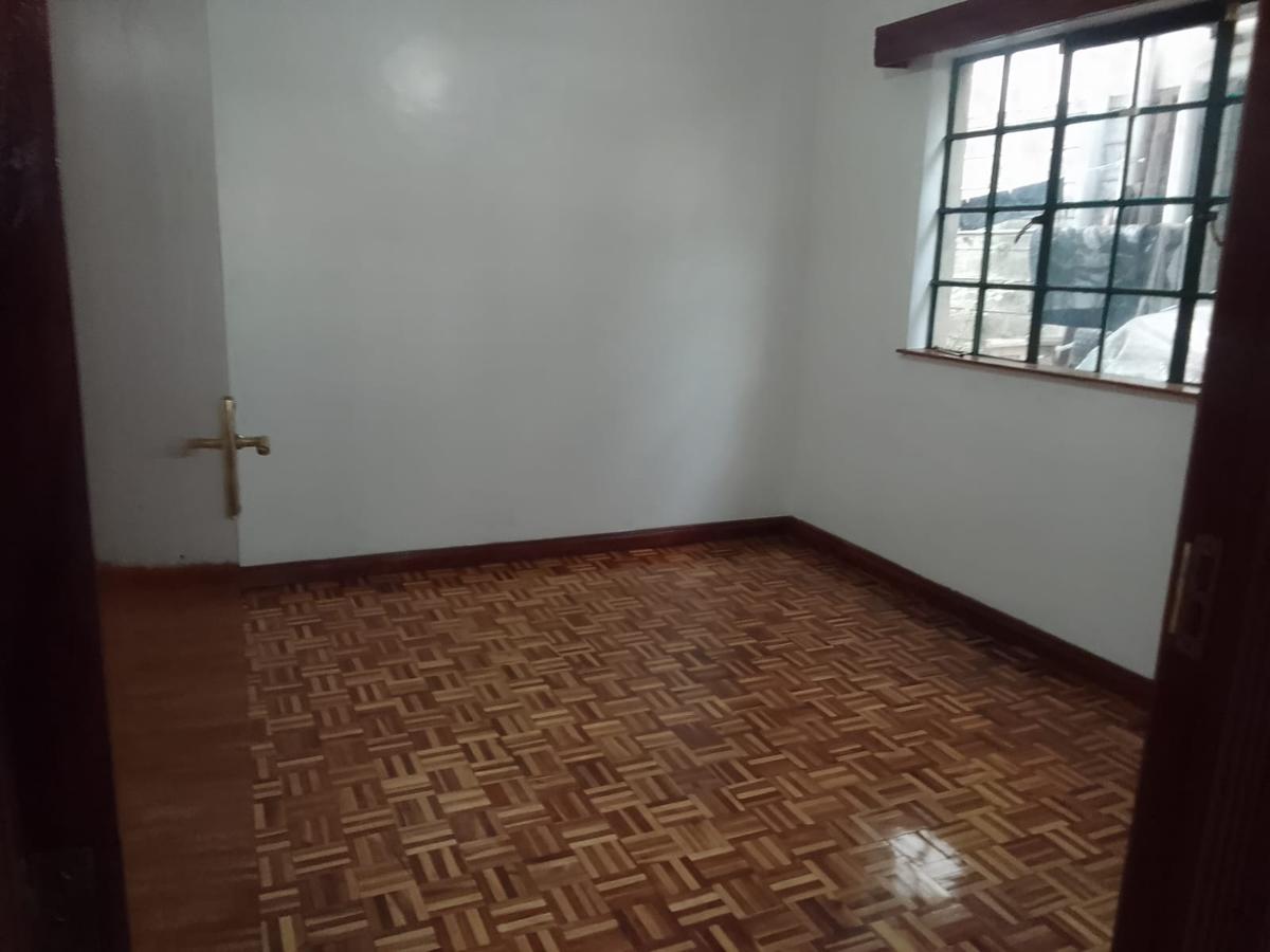 4 Bed Townhouse with En Suite in Westlands Area - 13