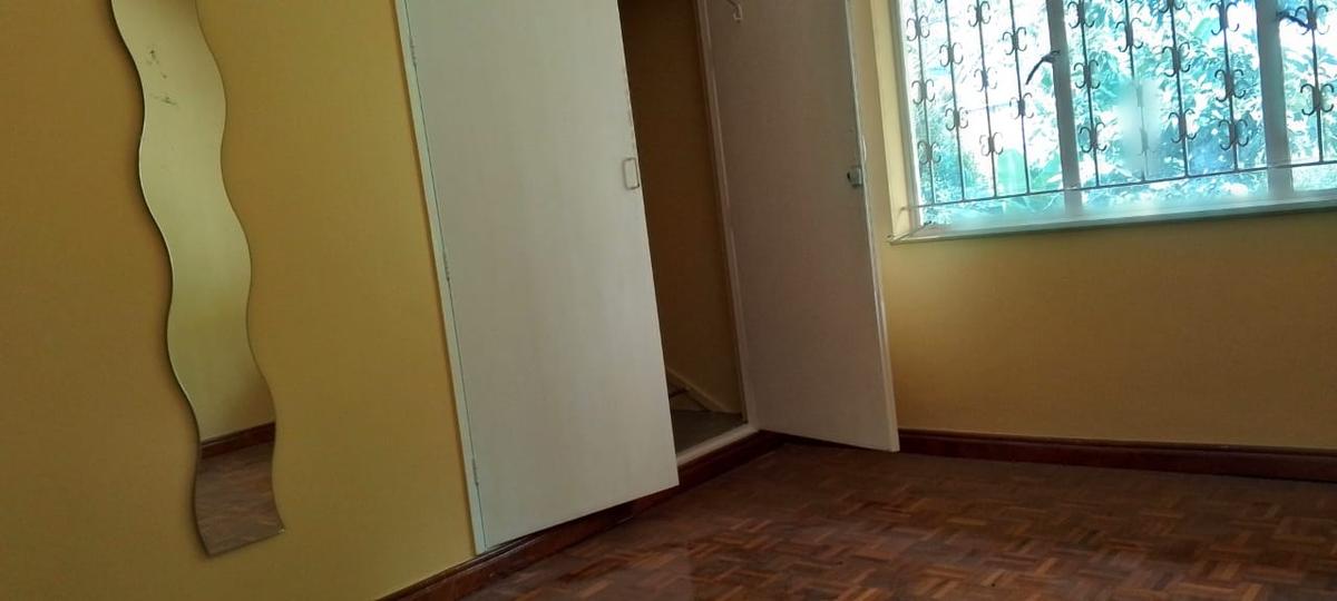 2 Bed Townhouse with En Suite in Lavington - 5