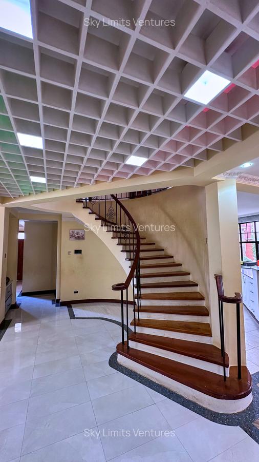 6 Bed House with En Suite at Membley Estate - 4