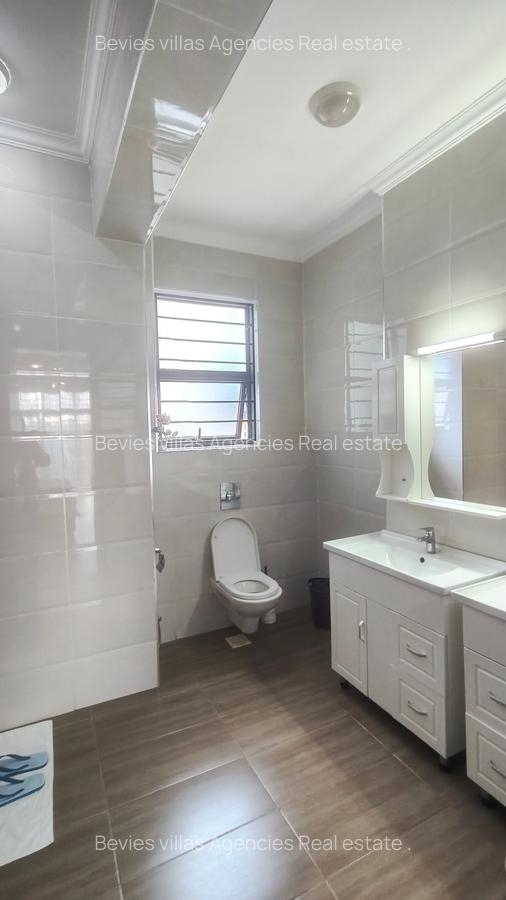 3 Bed Apartment with En Suite at Westlands - 15