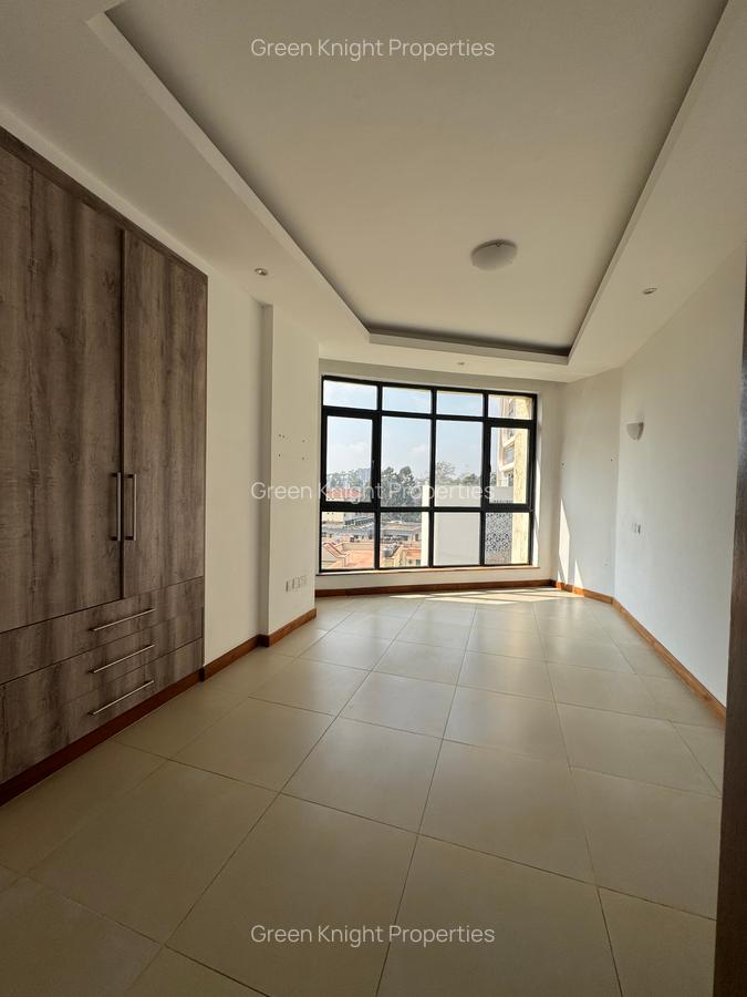 Serviced 2 Bed Apartment with En Suite in Westlands Area - 8