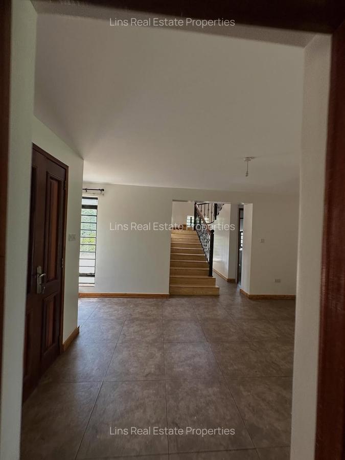 5 Bed Townhouse with En Suite in Runda - 5