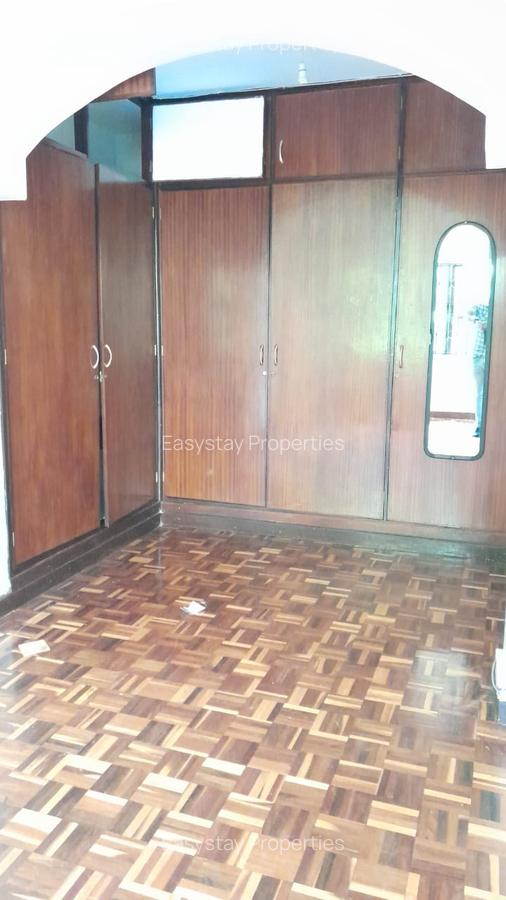 4 Bed Townhouse with En Suite in Lavington - 7