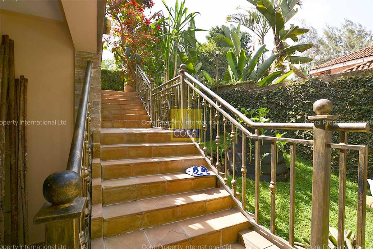 4 Bed House in Runda - 13