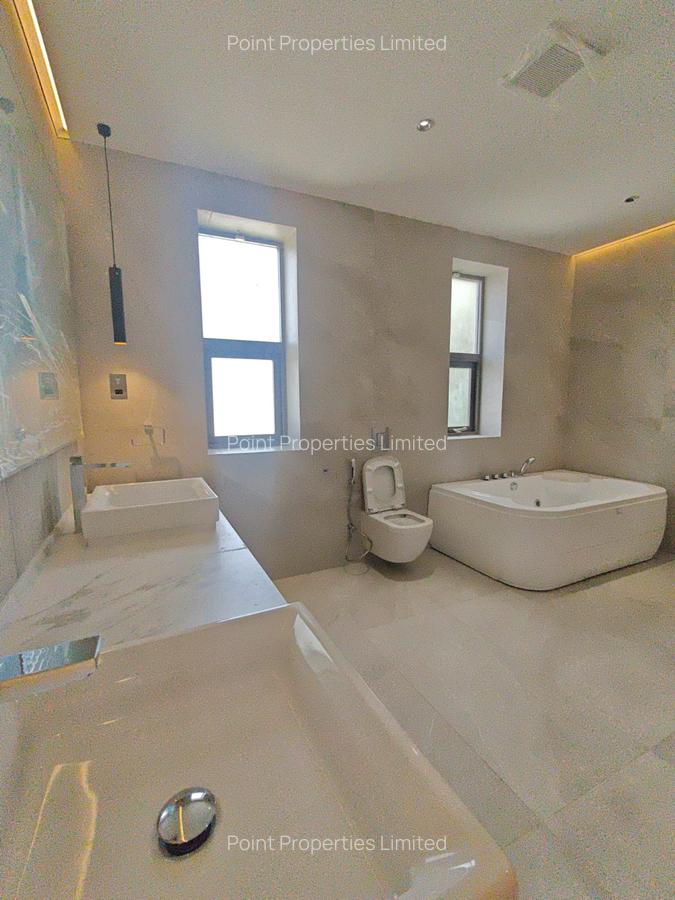 5 Bed Villa with En Suite in Karen - 14