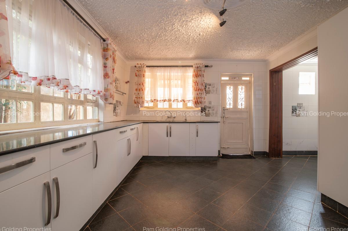 4 Bed House at Chuna Estate - 6