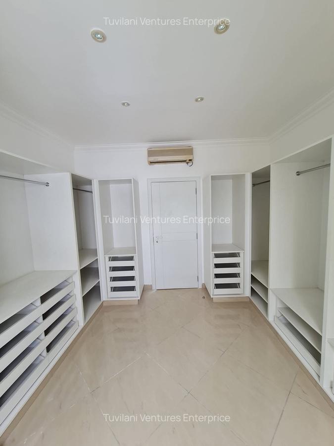Serviced 3 Bed Apartment with En Suite at Nyali - 5