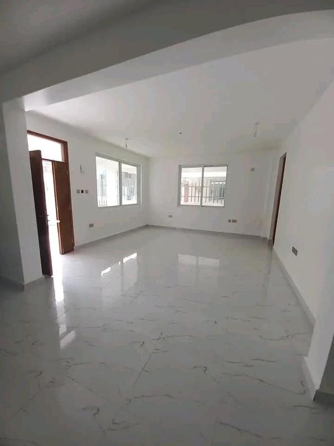 4 Bed Apartment with En Suite in Nyali Area - 8