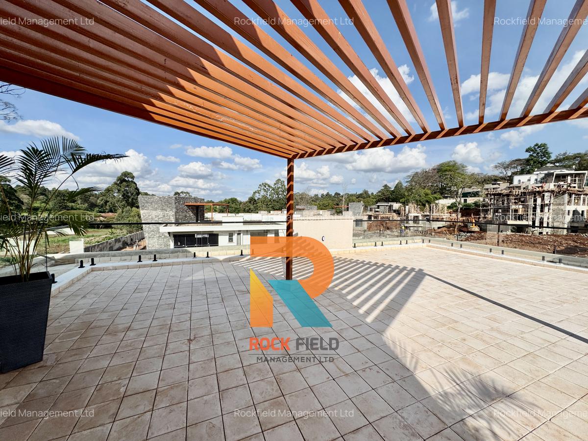 4 Bed Townhouse with En Suite in Loresho - 20