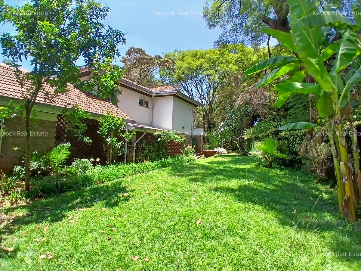 4 Bed Townhouse with En Suite at Lavington Green - 1