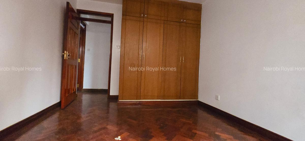 4 Bed Townhouse with En Suite at Lavington Road - 14