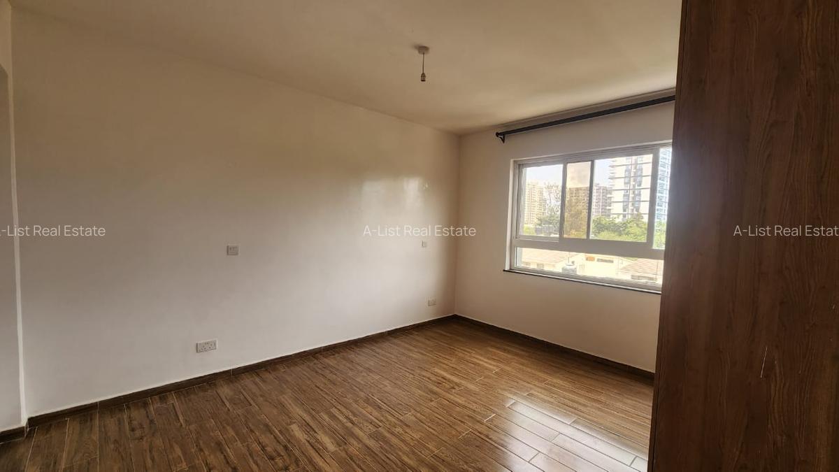 3 Bed Apartment with En Suite at Chania Avenue - 13