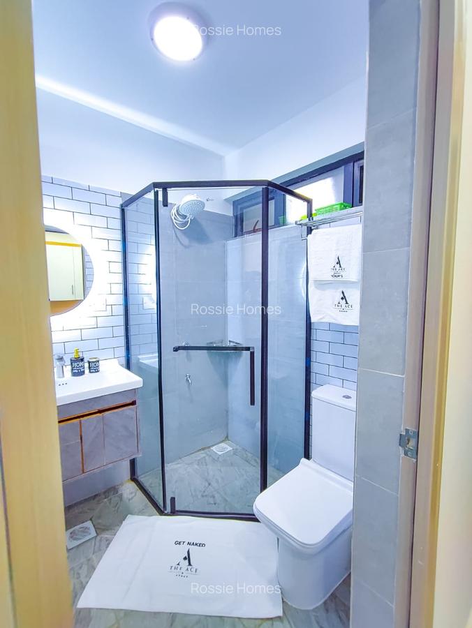 Serviced 1 Bed Apartment with En Suite at Kindaruma Rd - 6