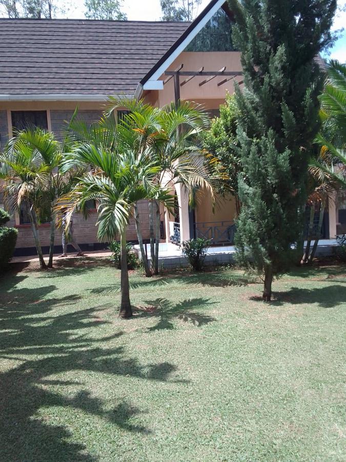 4 Bed House with En Suite at Bomas - 3