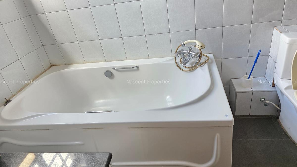 4 Bed House with En Suite in Kitisuru - 19