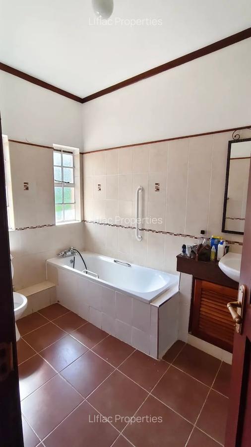5 Bed House with En Suite in Lower Kabete - 11