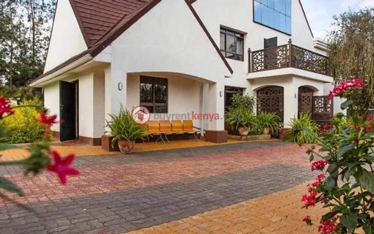 7 Bed Townhouse with En Suite at Karen - 5