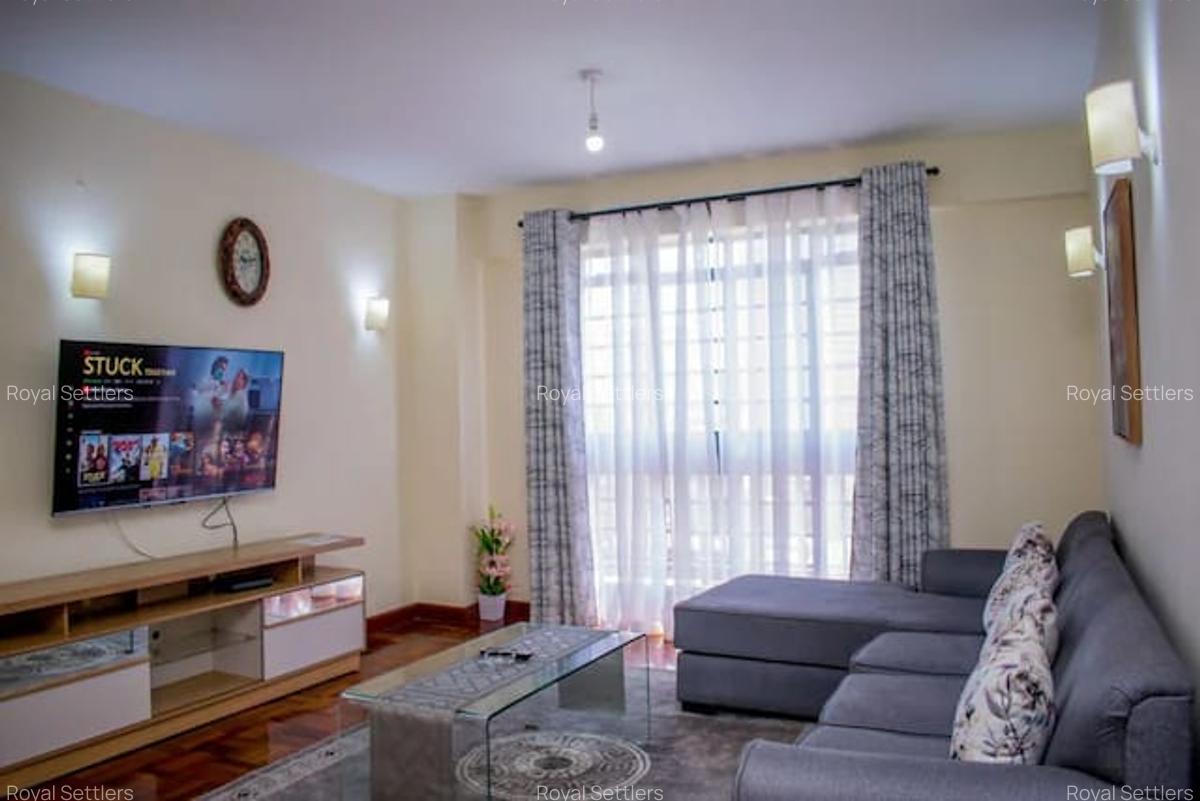 Serviced 1 Bed Apartment with En Suite at Westlands Close - 2