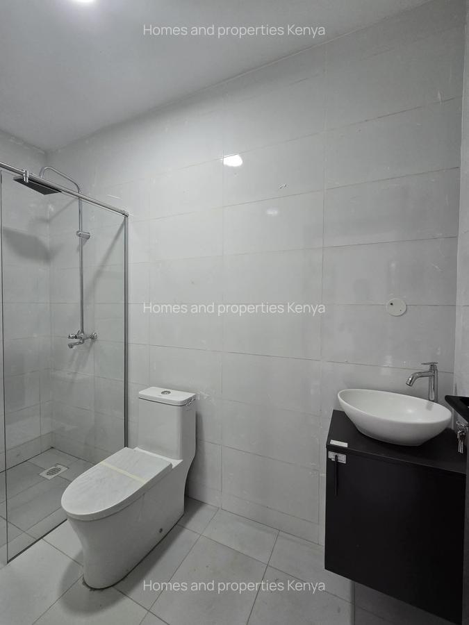 5 Bed Townhouse with En Suite in Ruiru - 11