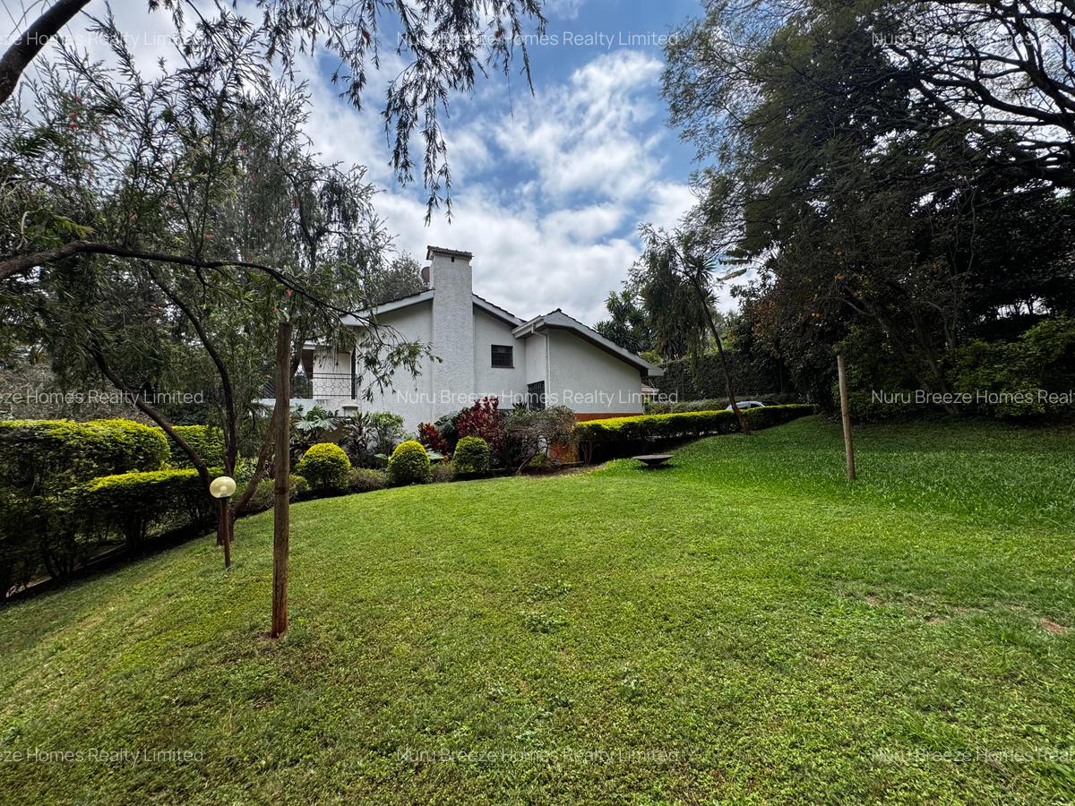 4 Bed House with En Suite in Runda - 12