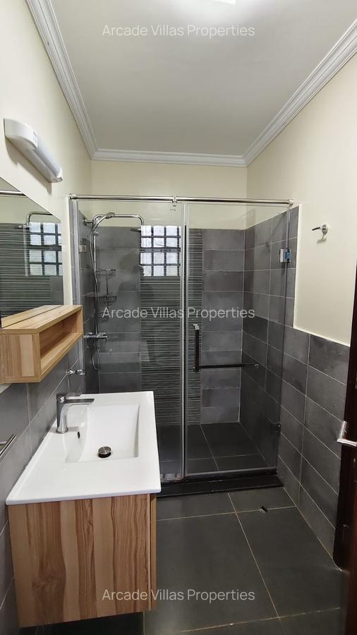 4 Bed Apartment with Staff Quarters in Kitisuru - 12