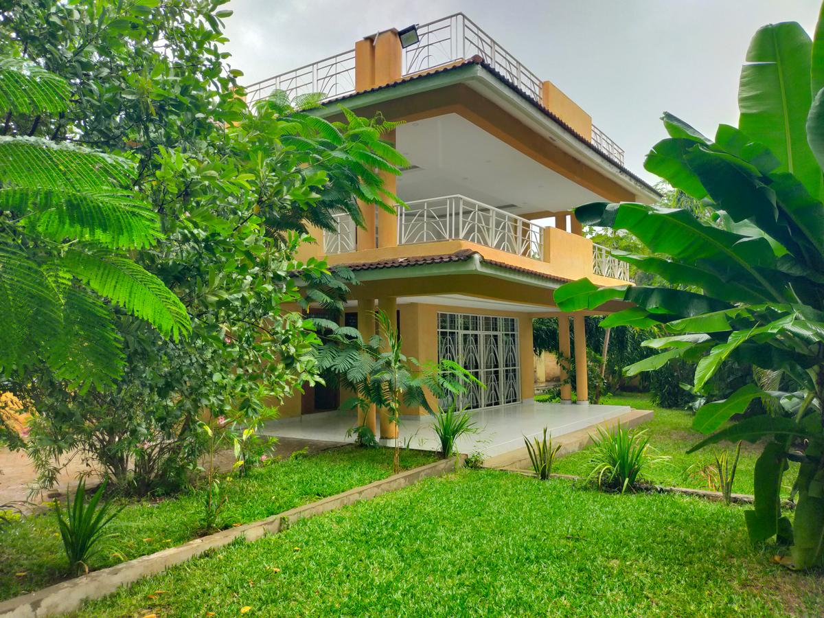 4 Bed Villa with En Suite in Vipingo - 1