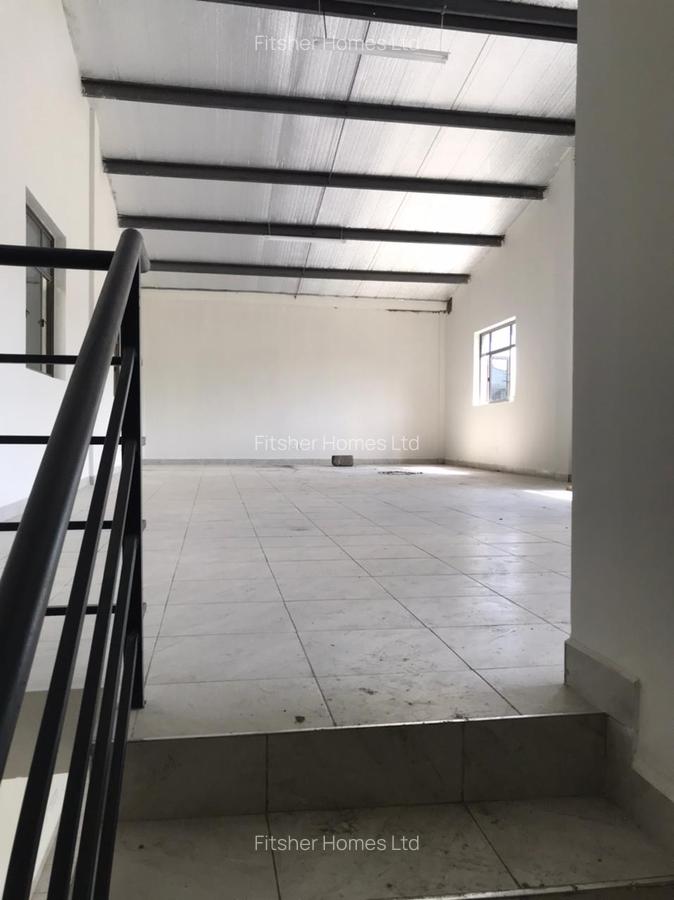 3,500 ft² Warehouse with Service Charge Included in Utawala - 9