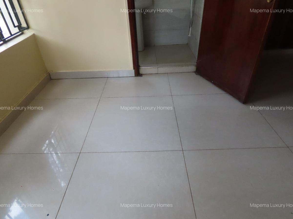 3 Bed House with En Suite at Bogani Road - 12