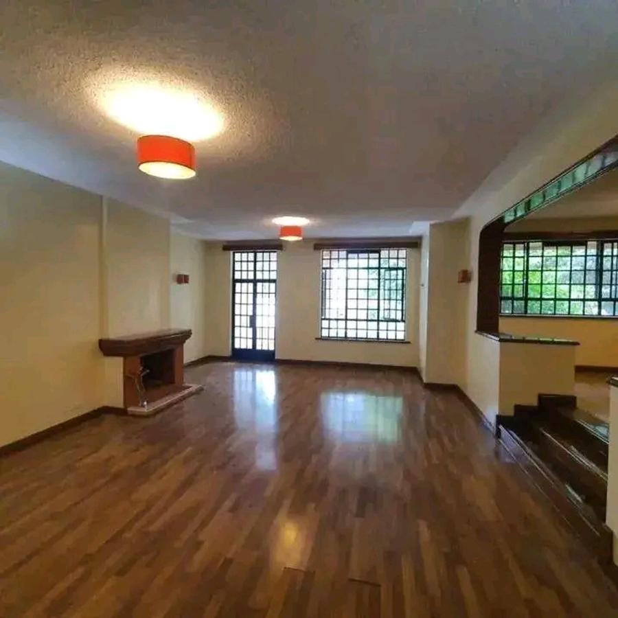 5 Bed House with En Suite in Loresho - 4