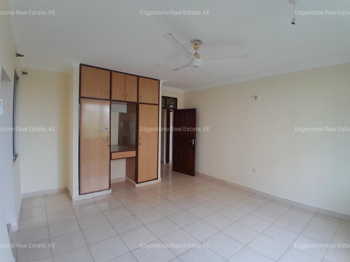 3 Bed Apartment with En Suite in Nyali Area - 6