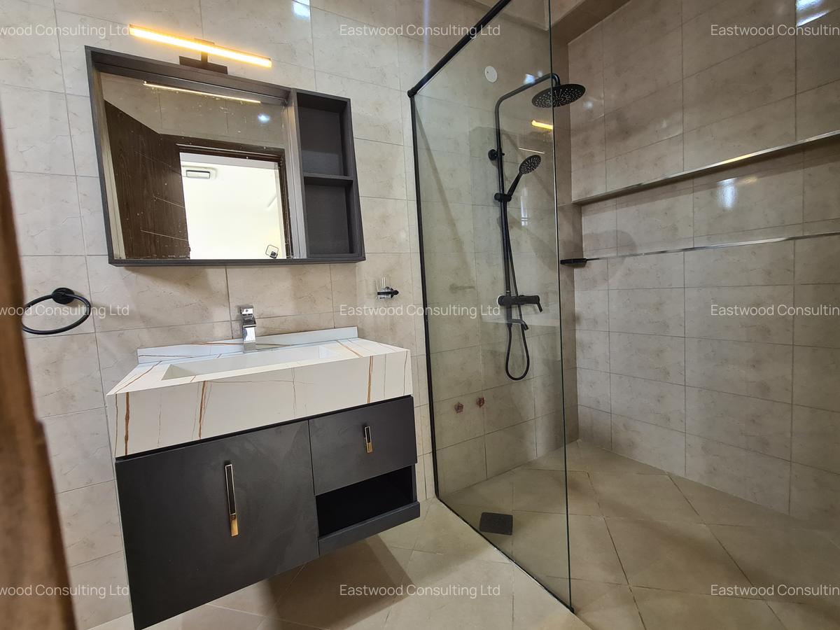 4 Bed Apartment with En Suite at Swami Bapa Road - 11