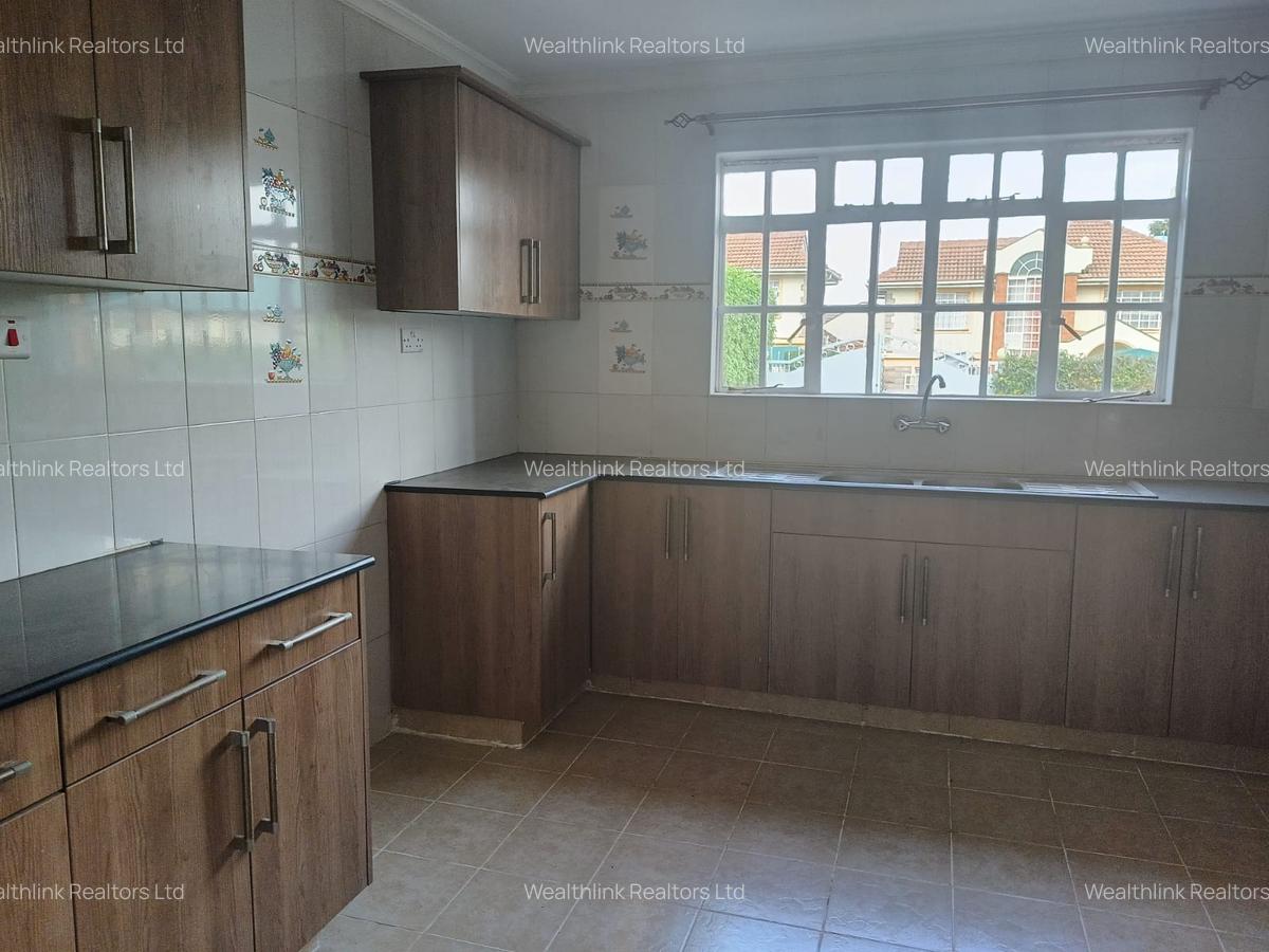 4 Bed Townhouse with En Suite at Runda Paradise - 5