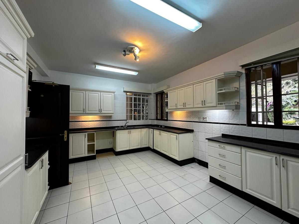 Serviced 4 Bed Apartment with En Suite in Muthaiga - 3