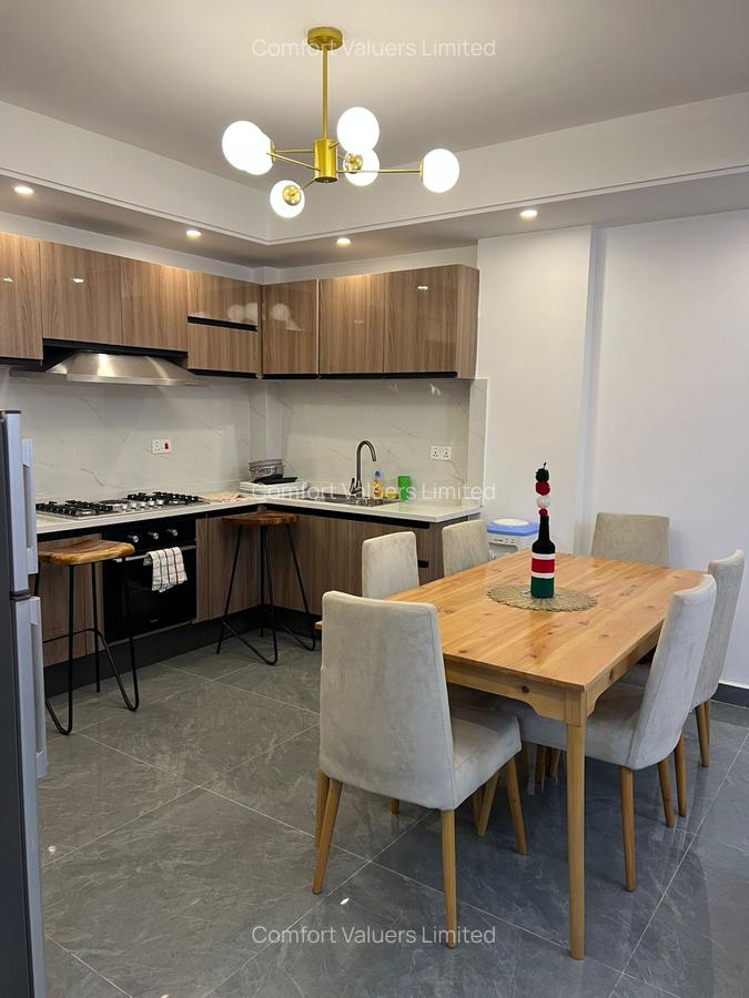 Serviced 2 Bed Apartment with En Suite at Riverside Drive - 3