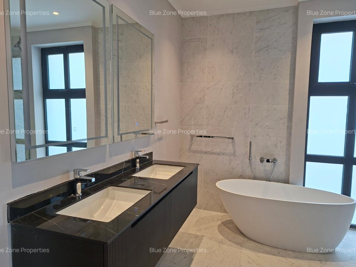 3 Bed Apartment with En Suite at Off Runda Rd - 11