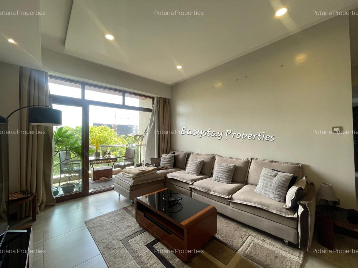 2 Bed Apartment with En Suite in Westlands Area - 3