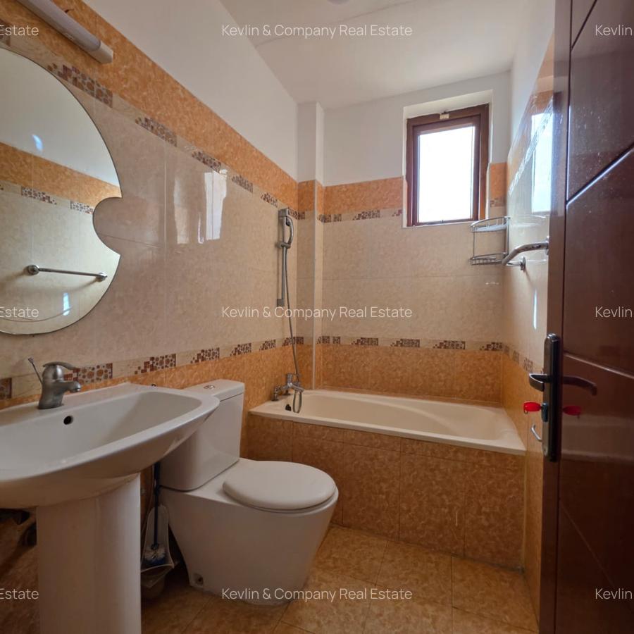 4 Bed Apartment with En Suite in Lavington - 12