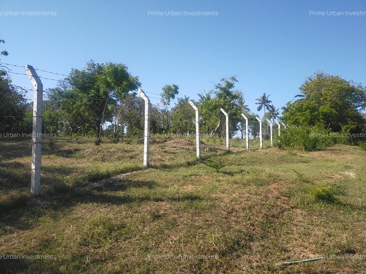 1,012 m² Land at Kikambala Beach - 16