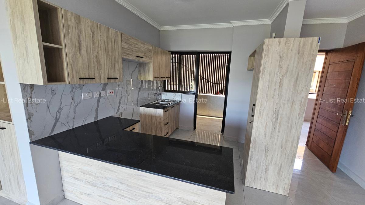 2 Bed Apartment with En Suite at School Lane - 8