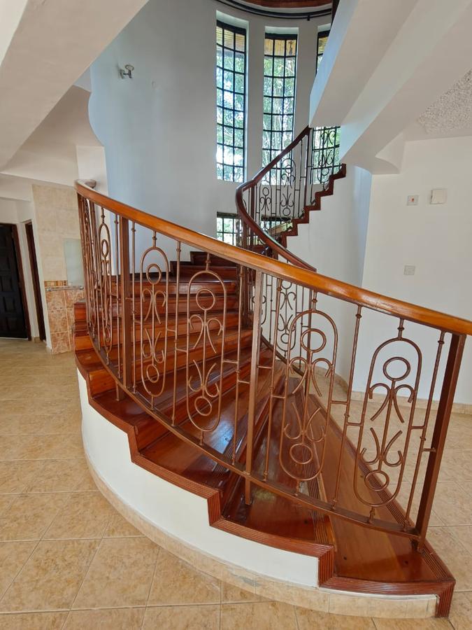 4 Bed Villa with En Suite at Karen - 9
