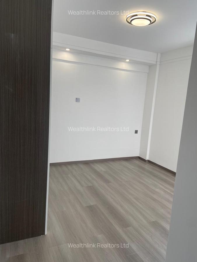 1 Bed Apartment with En Suite at Kindaruma Road - 5